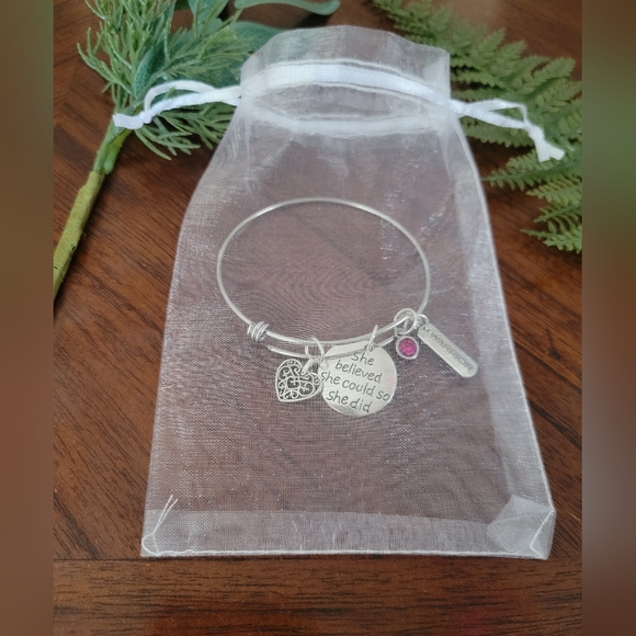 NEW She Believed She Could So She Did Bracelet Dangle Bracelet Stainless Steel - Picture 3 of 5